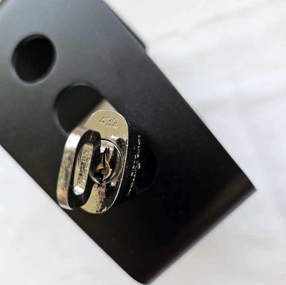 $700 Louis Vuitton Silver Padlock Lock & Key Full Inclusion - Picture 6 of 10